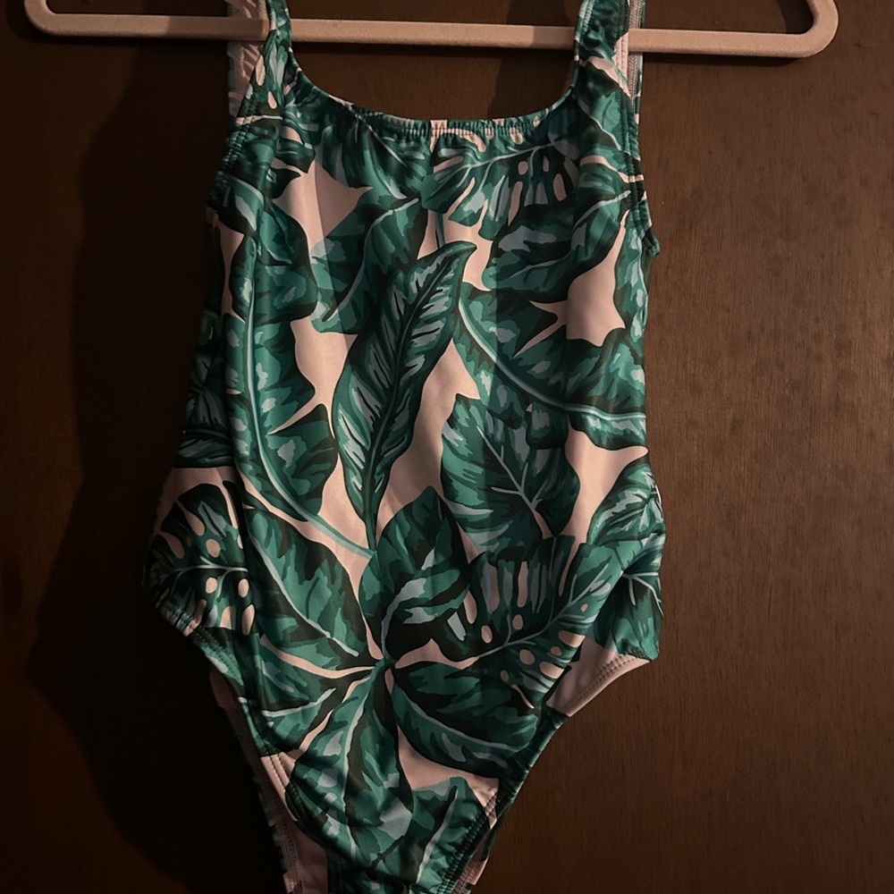 Tropical Leaf Print Swimsuit Kenny Flowers Beverly Hills classic. NWOT - Picture 6 of 7